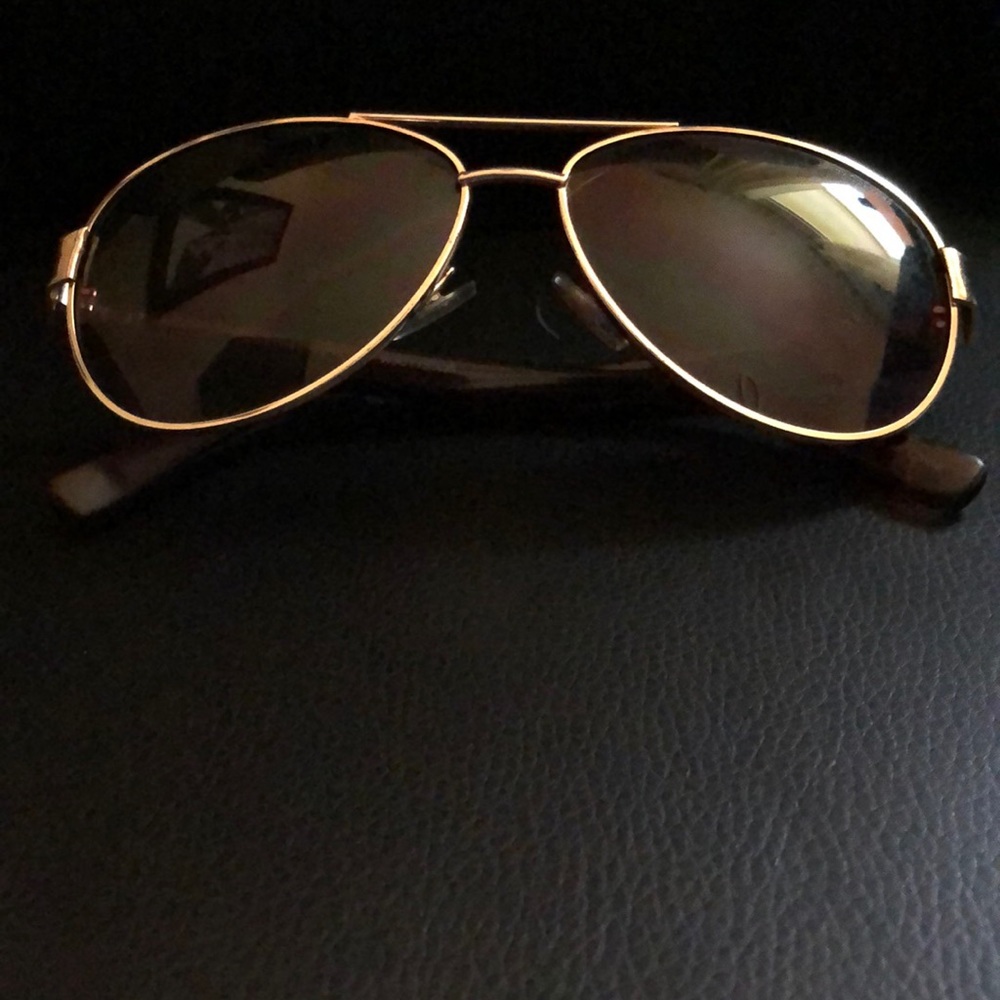 Juicy couture rose gold aviator sunglasses